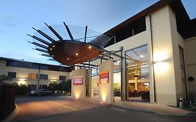 Heartland Hotel Auckland Airport 4*